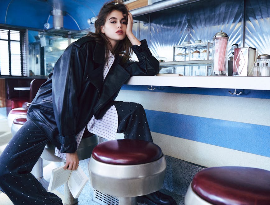 DKNY la campagna per l'autunno 2024 della collezione DKNY est. 1989 con Kaia Gerber  (Courtesy of DKNY)