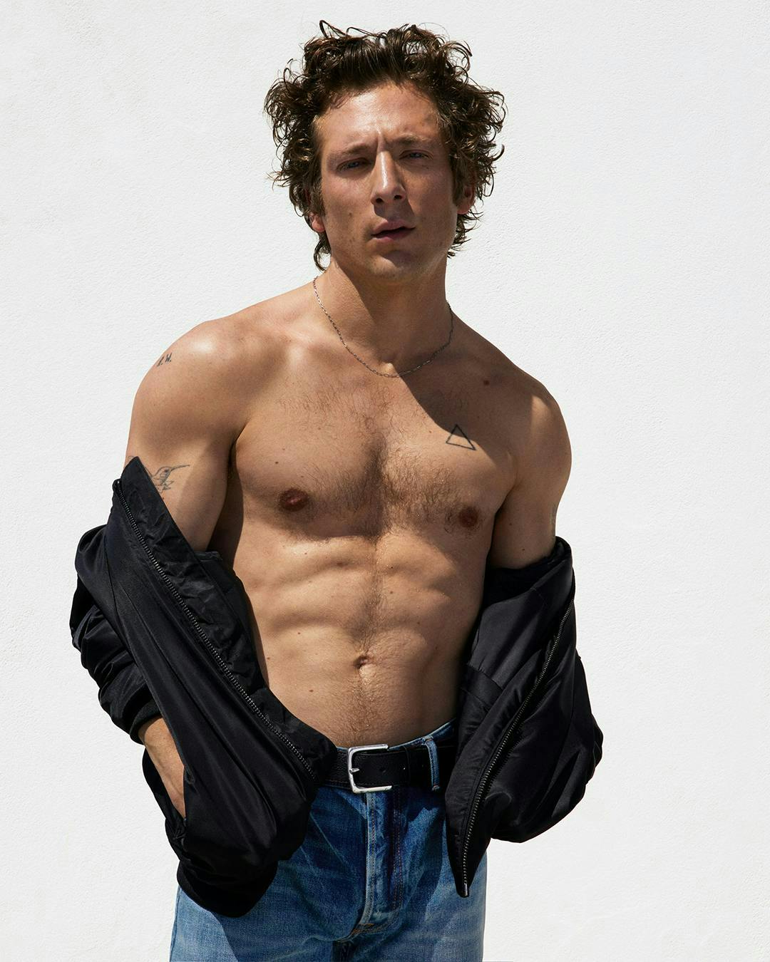 Jeremy Allen White nella campagna autunno 2024 di Calvin Klein (Courtesy of Calvin Klein)