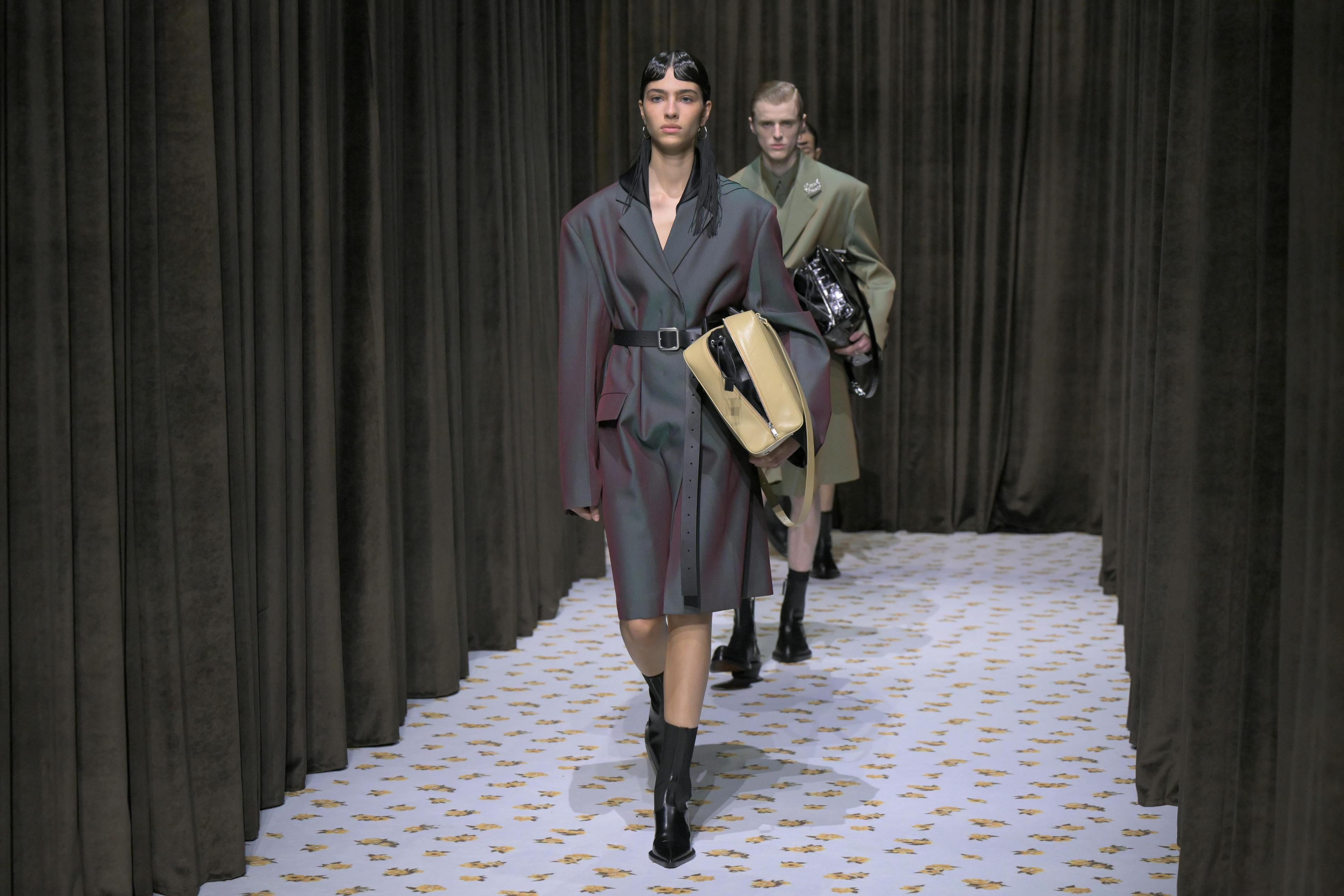 Jil Sander la sfilata donna e uomo primavera estate 2025 (Getty Images)