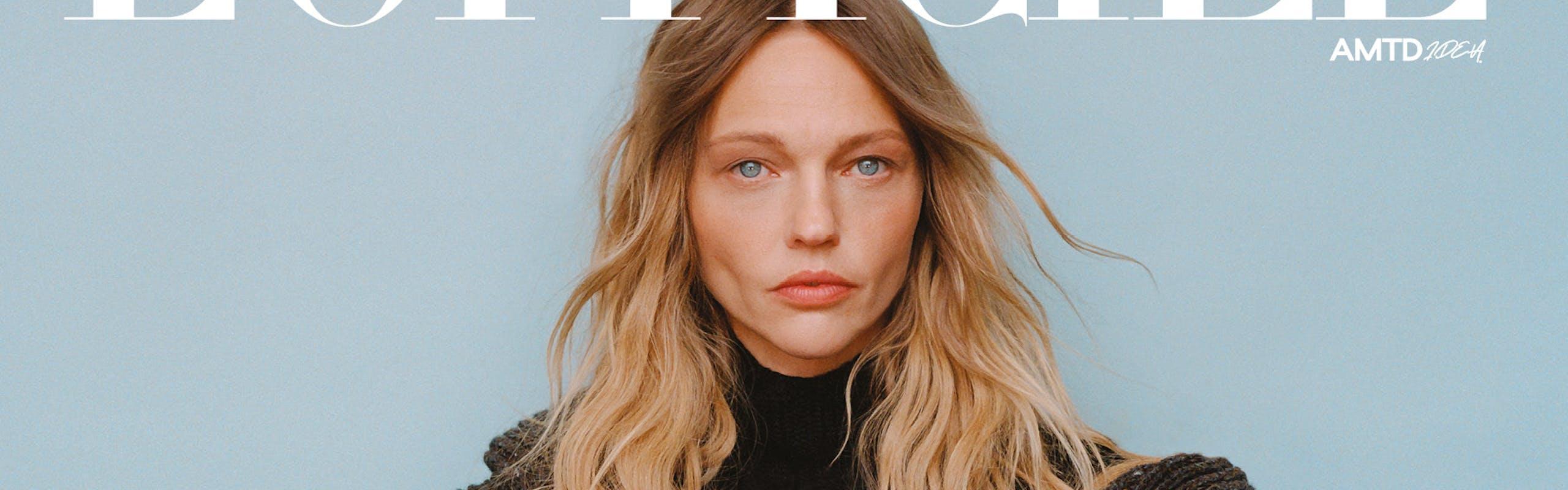 Sasha Pivovarova indossa total look PRADA